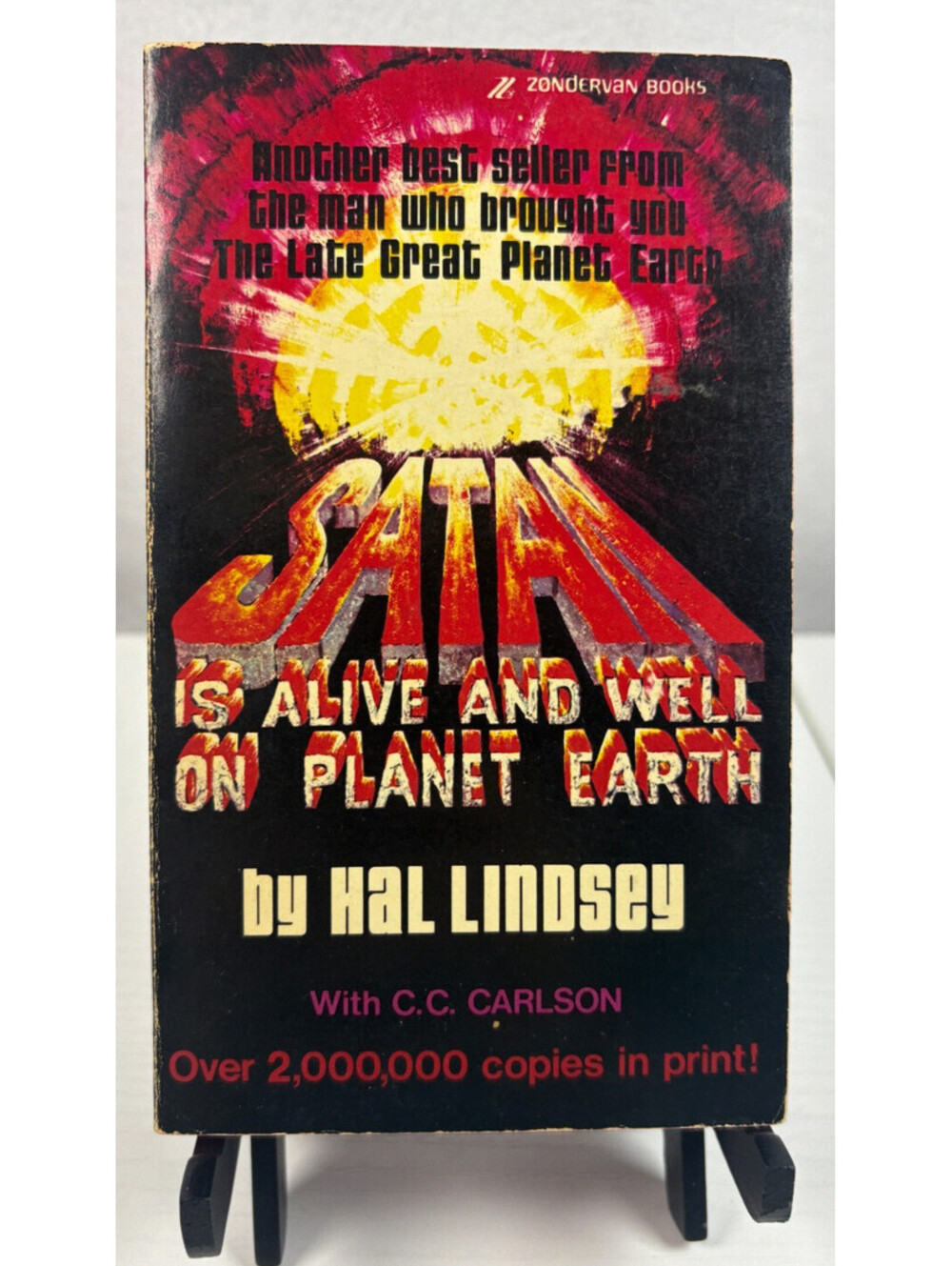 Satan Is Alive and Well on Planet Earth Hal Lindsey 1972 Zondervan Vintage Book